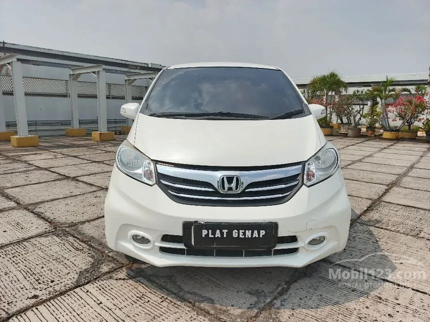 Jual Mobil Honda Freed 2013 E 1.5 di DKI Jakarta Automatic MPV Putih Rp 155.000.000