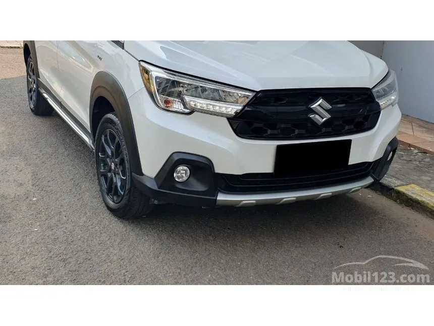 2024 Suzuki XL7 Alpha Hybrid SUV