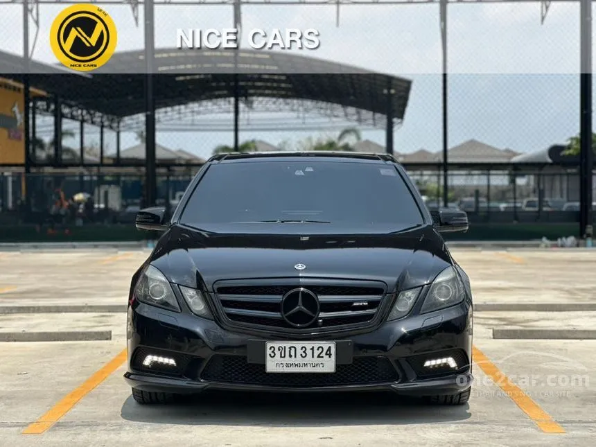 2012 Mercedes-Benz E250 CGI BlueEFFICIENCY Sedan
