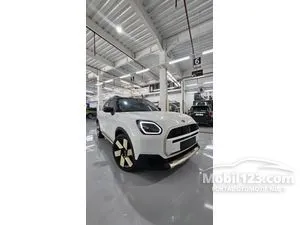 2025 MINI Countryman 2.0 S ALL4 Favoured Trim SUV