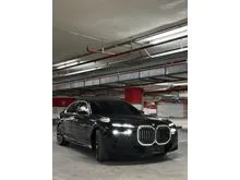 2025 BMW 735i 3.0 M Sport Sedan