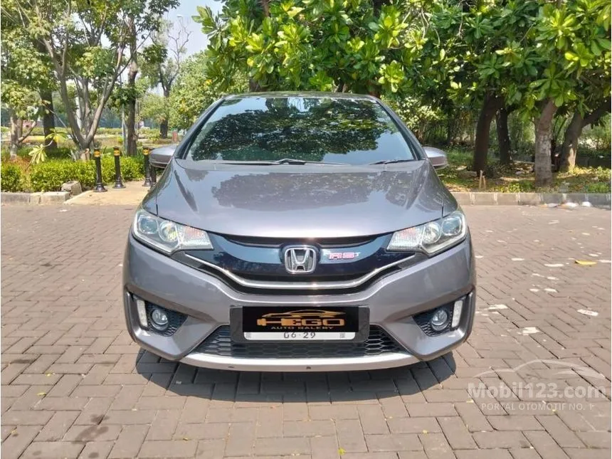 Jual Mobil Honda Jazz 2016 RS 1.5 di DKI Jakarta Automatic Hatchback Abu