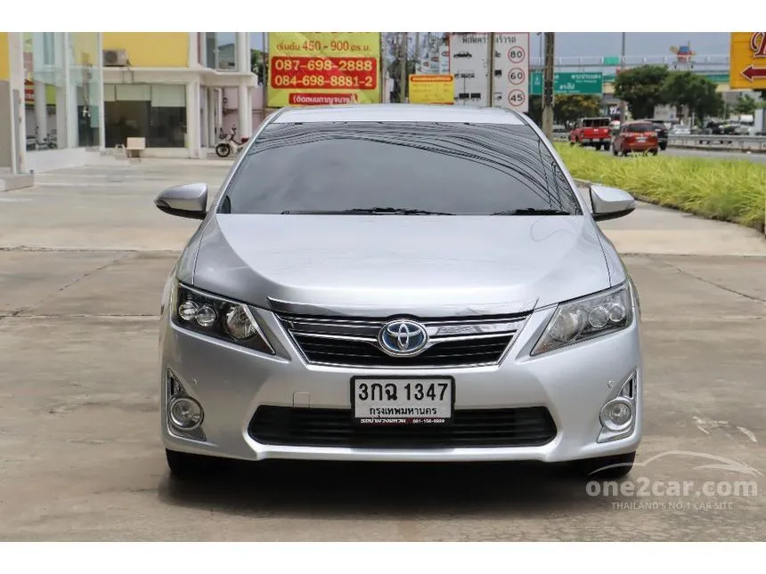 2014 Toyota CAMRY Hybrid Sedan