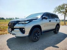 2016 Toyota Fortuner 2.4 (ปี 15-18) V SUV