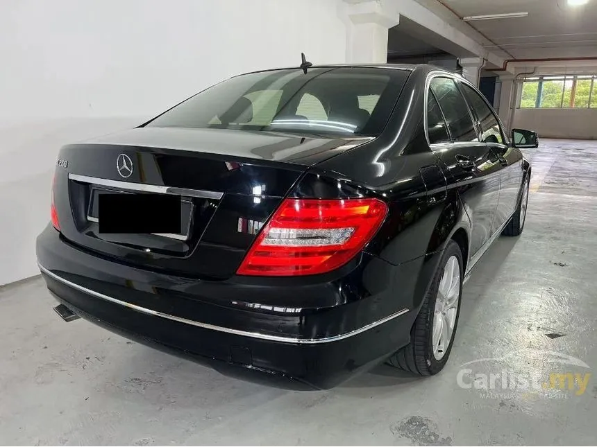 2014 Mercedes-Benz C200 CGI Avantgarde Sedan