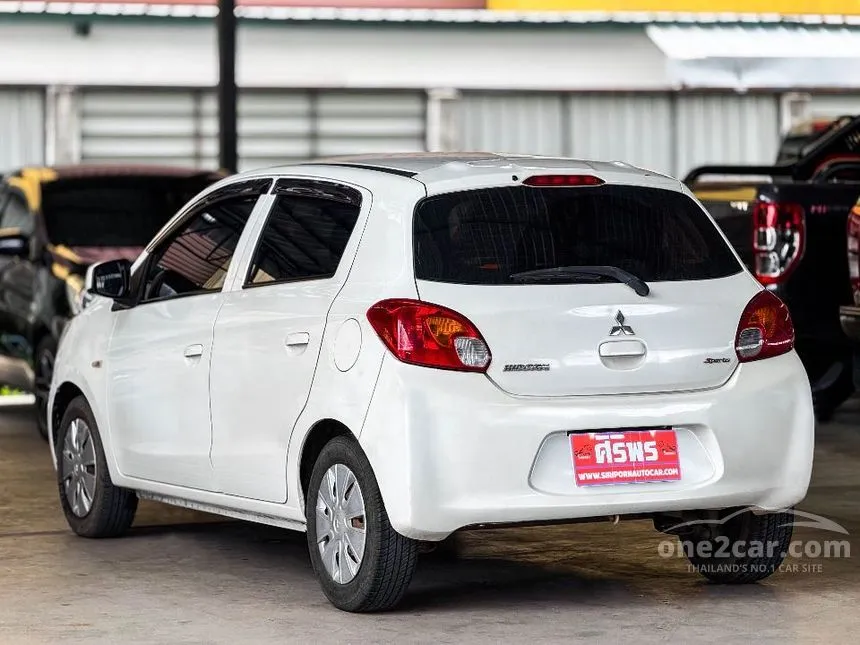 2013 Mitsubishi MIRAGE GLX Hatchback