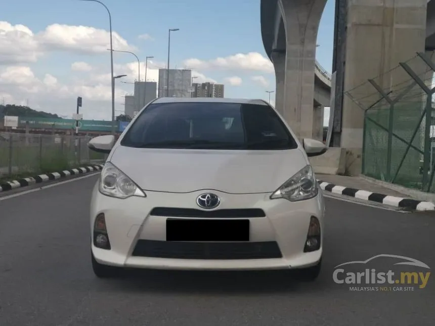 2012 Toyota Prius C Hybrid Hatchback