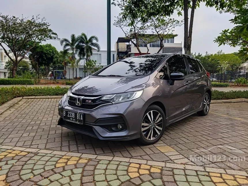 Jual Mobil Honda Jazz 2019 RS 1.5 di DKI Jakarta Automatic Hatchback Abu