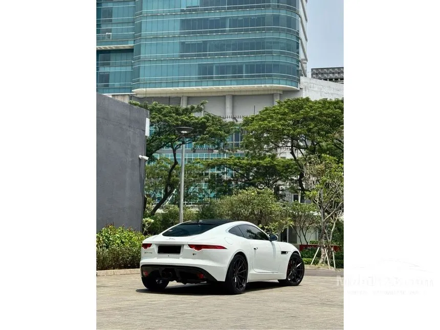 2014 Jaguar F-Type S Coupe