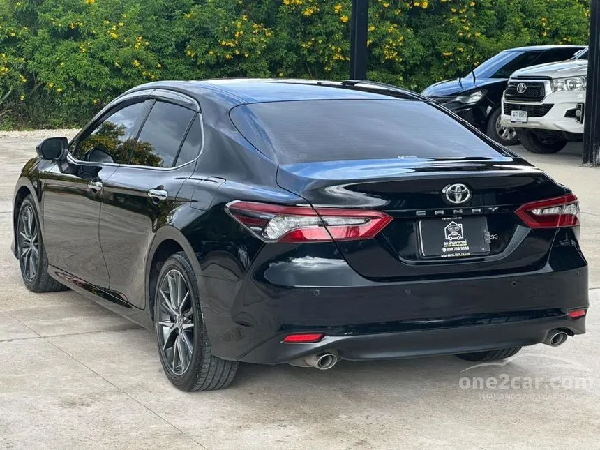 2022 Toyota CAMRY Premium Sedan