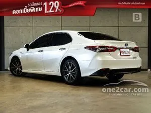 2022 Toyota CAMRY 2.5 HEV Premium Luxury Sedan