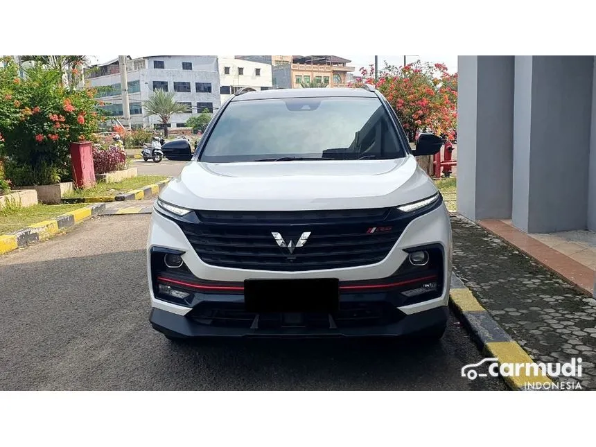 2021 Wuling Almaz RS Pro SUV