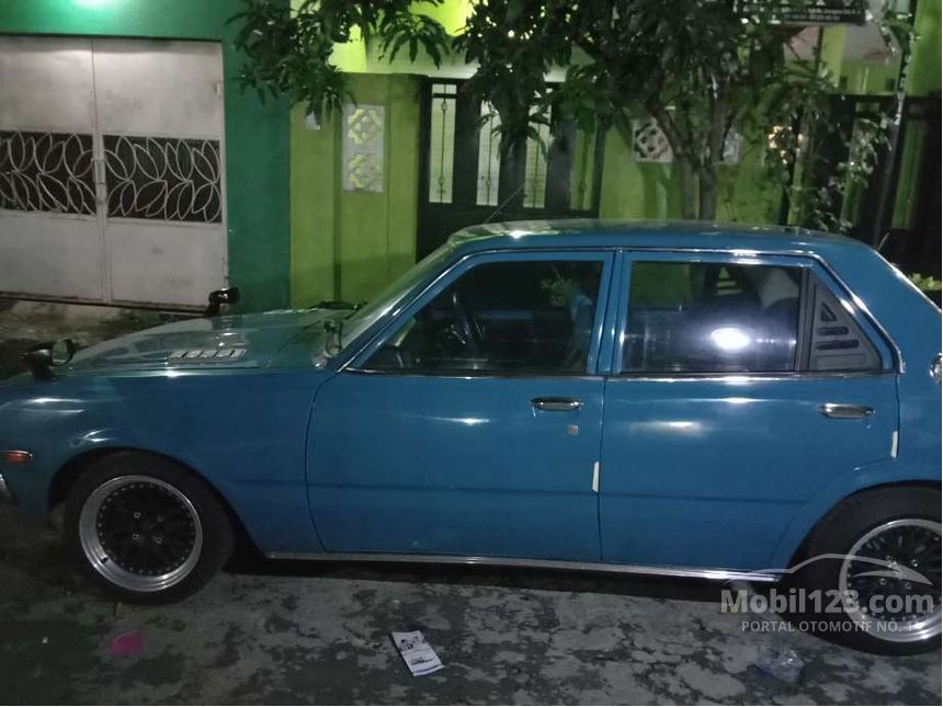 Jual Mobil  Toyota  Corona  1975  T100 1 6 di Jawa Timur 