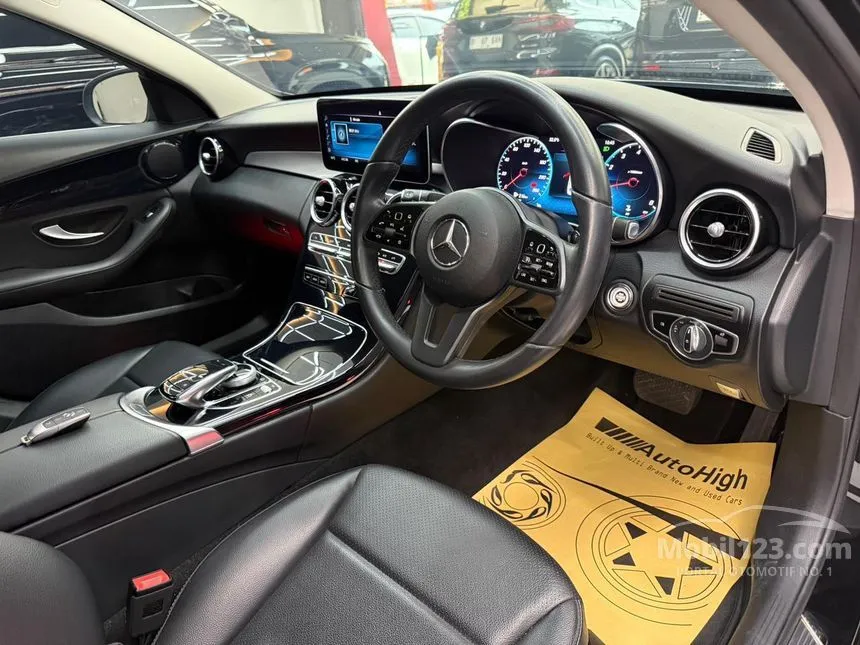2019 Mercedes-Benz C180 Avantgarde Line Sedan