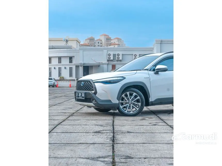 2021 Toyota Corolla Cross Hybrid SUV