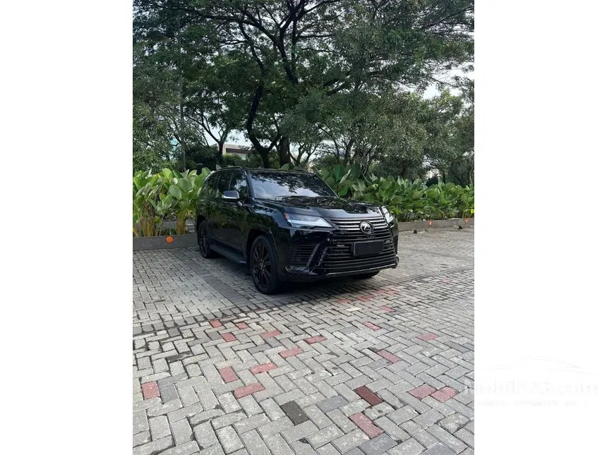 2023 Lexus LX 600 SUV