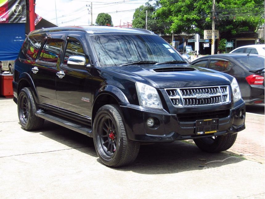 Isuzu mu 7
