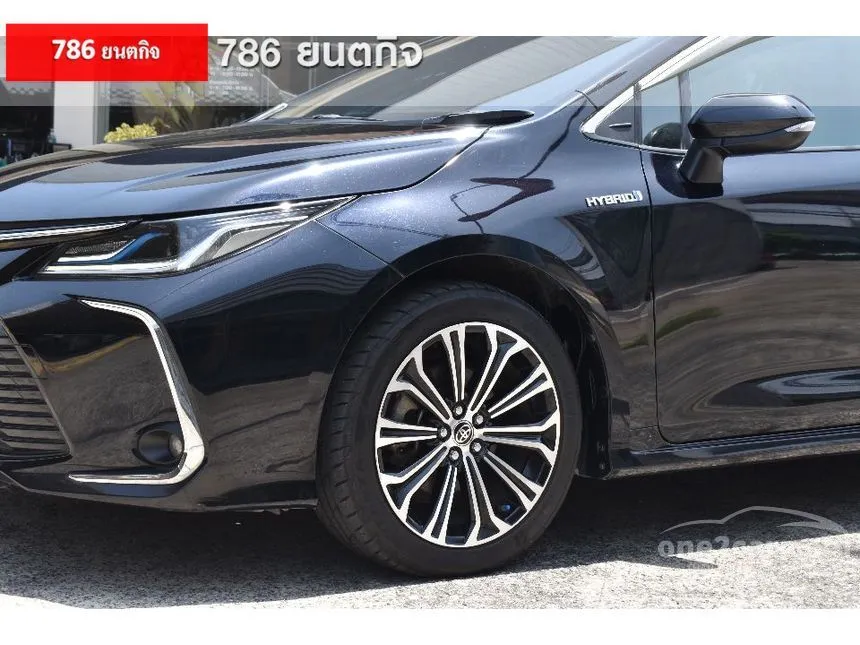 2019 Toyota Corolla Altis Hybrid High Sedan