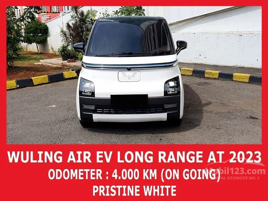 Jual Mobil Wuling EV 2023 Air ev Long Range di Jawa Barat Automatic Hatchback Putih Rp 215.000.000
