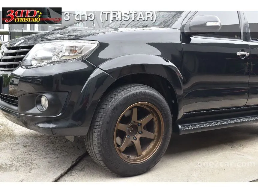 2013 Toyota FORTUNER V SUV