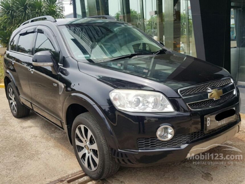 Jual Mobil  Chevrolet  Captiva  2010 C100 2 0 di DKI Jakarta  