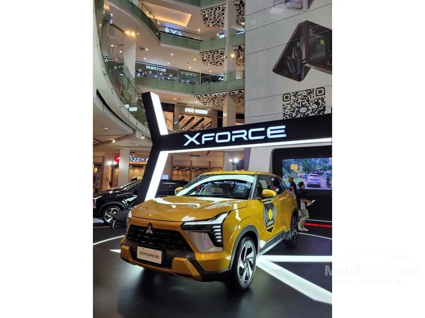 Jual Mobil Mitsubishi XFORCE 2024 Ultimate 1.5 di Banten Automatic Wagon Emas Rp 320.900.000
