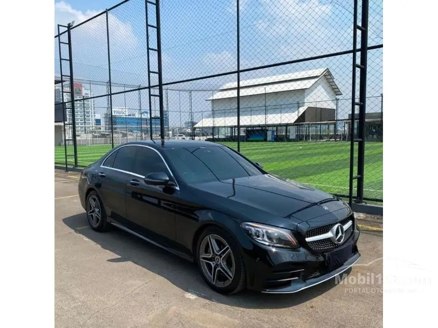 2019 Mercedes-Benz C300 AMG Line Sedan