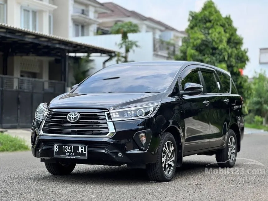 2022 Toyota Kijang Innova V MPV