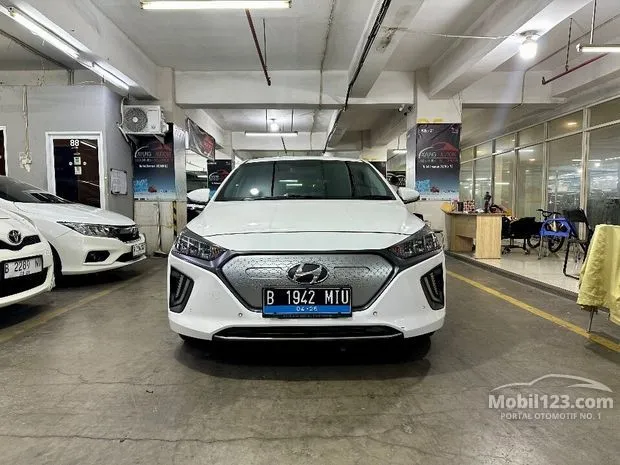 Jual Hyundai Ioniq Electric Signature Bekas di Indonesia Harga Murah ...