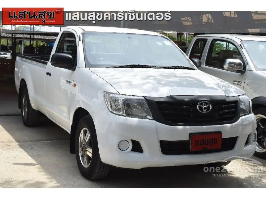 2013 Toyota Hilux Vigo CNG Pickup