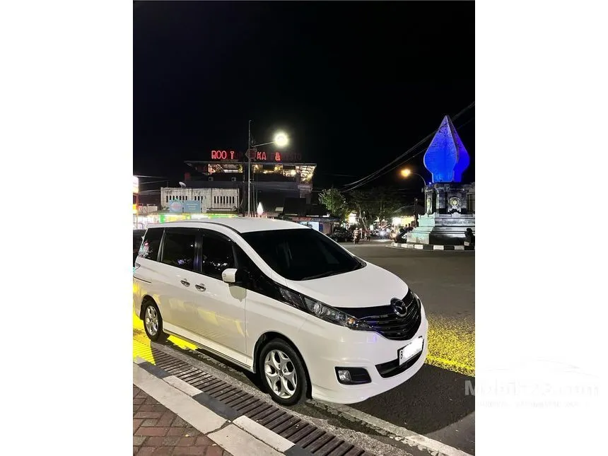 Jual Mobil Mazda Biante 2015 2.0 SKYACTIV A/T 2.0 di Jawa Barat Automatic MPV Putih Rp 160.000.000