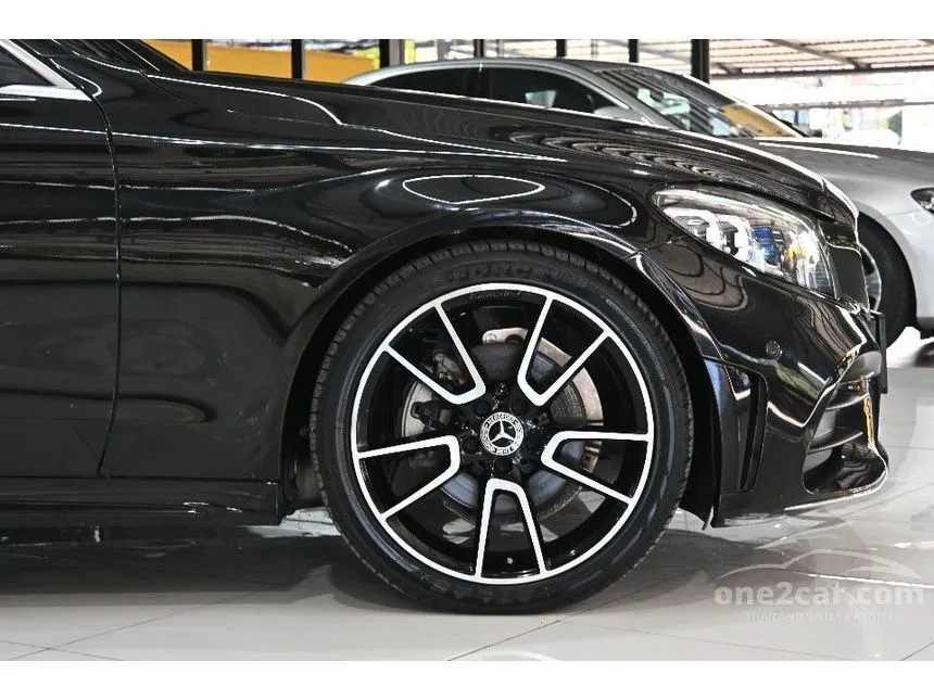 2021 Mercedes-Benz C220 d AMG Dynamic Sedan