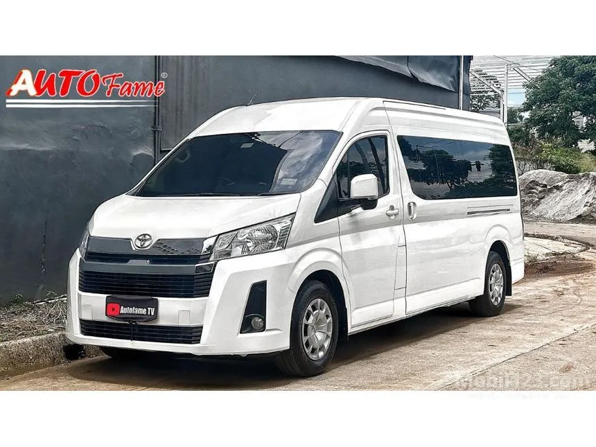 2020 Toyota Hiace Premio Van