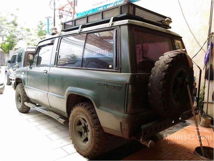 Jual Mobil  Chevrolet  Trooper  1986 2 3 Manual 2 3 di Jawa 