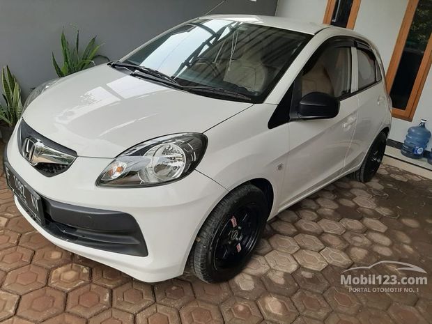 Brio Honda Murah  88 mobil  dijual di  Indonesia  Mobil123