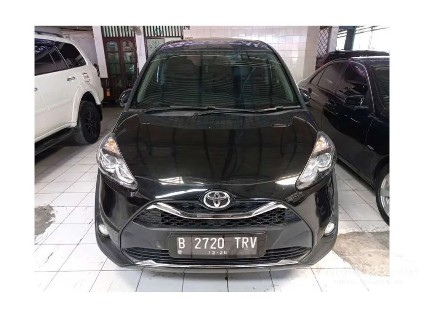 Jual Mobil Toyota Sienta 2021 V 1.5 di Banten Automatic MPV Hitam Rp 215.000.000