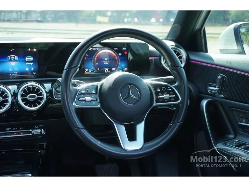 2019 Mercedes-Benz A200 progressive line Sedan