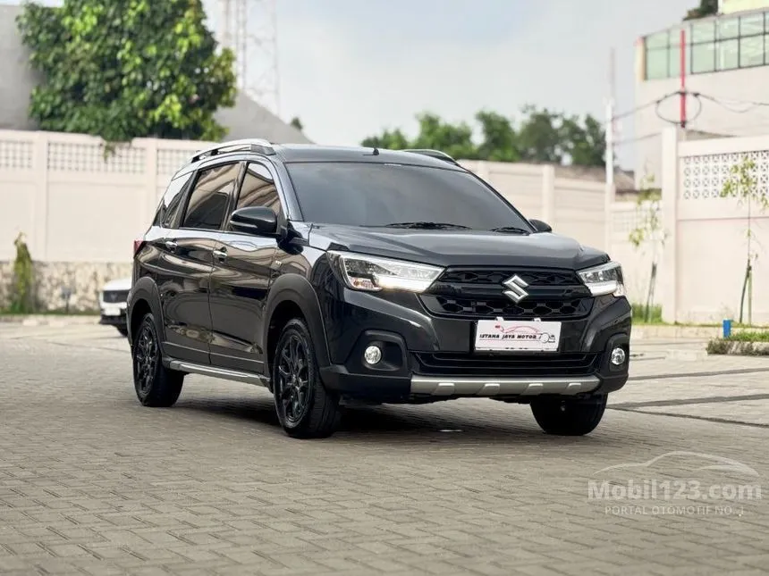 2024 Suzuki XL7 Beta Hybrid SUV