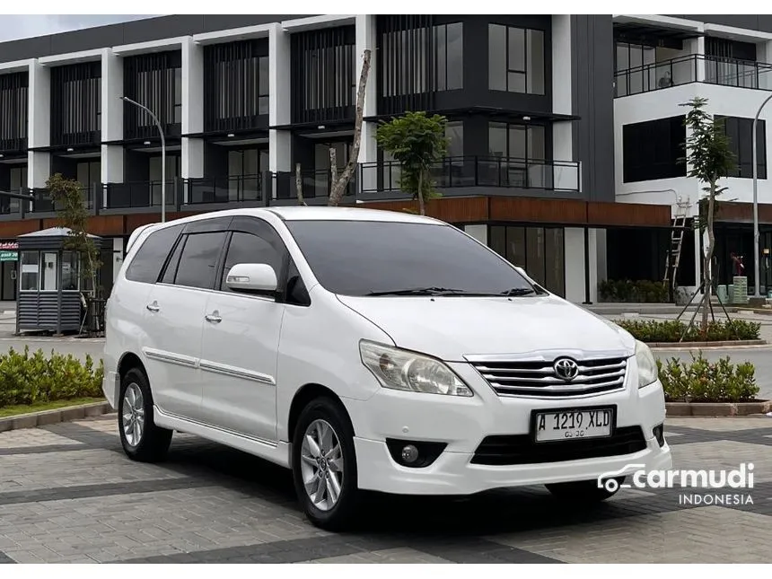2013 Toyota Kijang Innova V Luxury MPV
