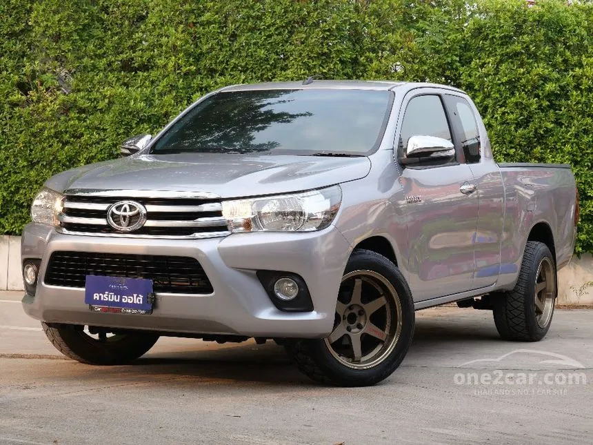 2015 Toyota Hilux Revo Prerunner E Pickup