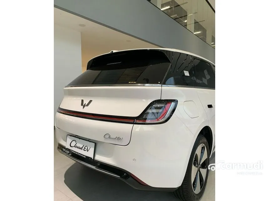 2024 Wuling Cloud EV EV Hatchback