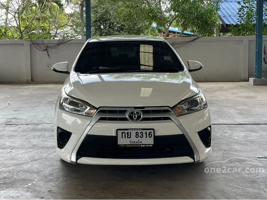 2017 Toyota YARIS G Hatchback