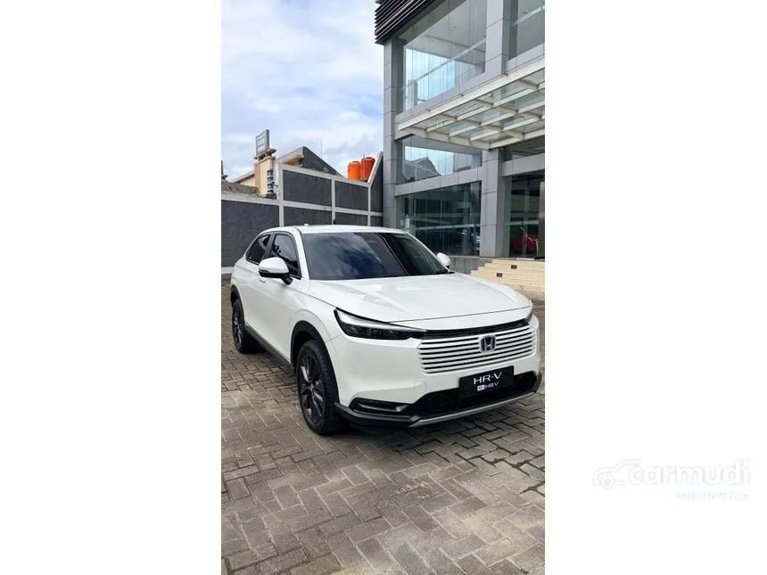 2025 Honda HR-V e:HEV SUV