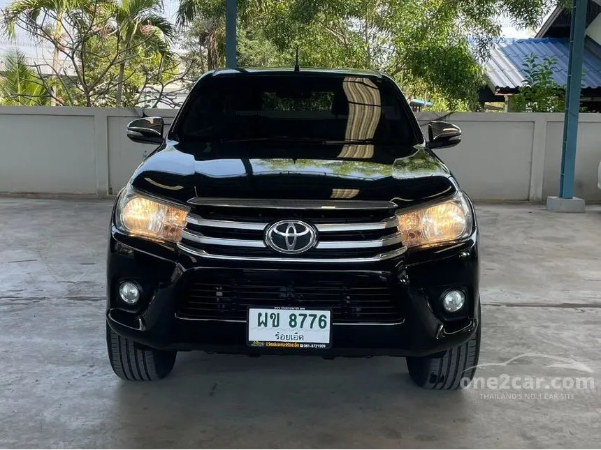2017 Toyota HILUX REVO E Prerunner Smart Cab Pickup
