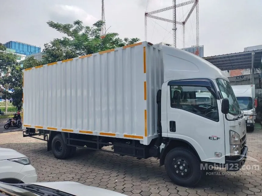 Jual Mobil Isuzu Elf 2023 NMR 71 L 4.8 di DKI Jakarta Manual Trucks Putih Rp 425.000.000