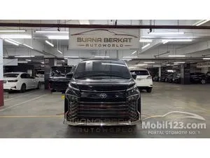 2022 Toyota Voxy 2.0 (Premium Color) MPV