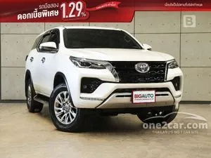2021 Toyota FORTUNER 2.4 V SUV