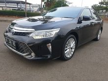 Toyota Camry Hybrid 2.5 Hybrid 2015 akhir pemakaian 2016 tangan pertama FREE NANO COATING