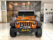 2011 Jeep Wrangler 3.8 Rubicon Unlimited JK Sport AT SUV istimewa dijual di malang