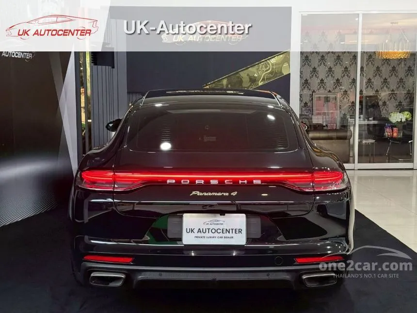 2022 Porsche PANAMERA 4 E-Hybrid Executive Sedan